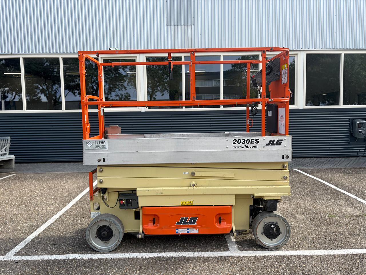 JLG 2030ES SCHAARHOOGWERKER (5662)
